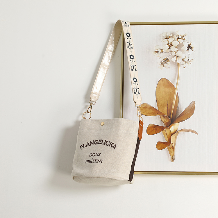 Trendy Canvas Shoulder Bag 2024 Korean Style Crossbody for College Students, Chic Bucket Bag Design for Women Trendy Canvas Shoulder Bag 2024 Korean Style Crossbody for College Students, Chic Bucket Bag Design for Women