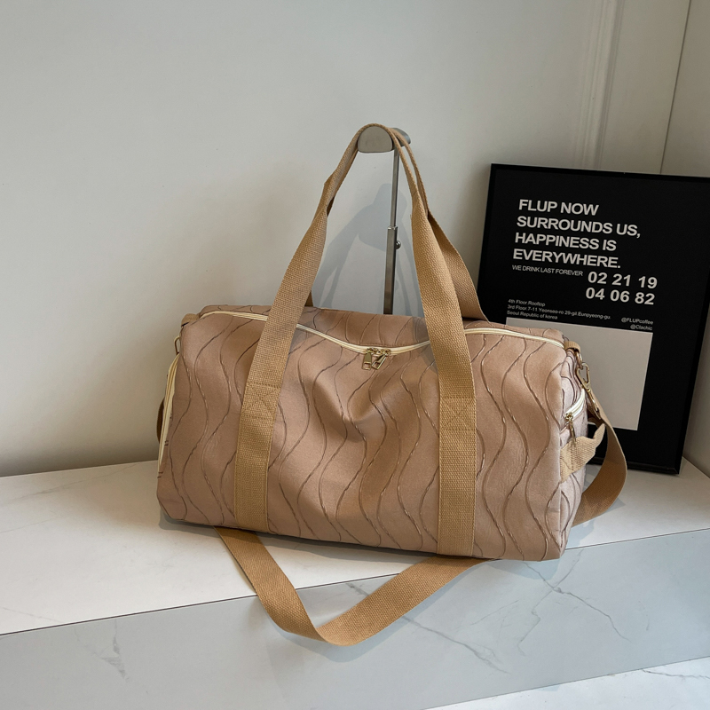 Trendy Casual Lightweight Summer Travel Handbag - Perfect for Short Trips & Fitness Activities Trendy Casual Lightweight Summer Travel Handbag - Perfect for Short Trips & Fitness Activities