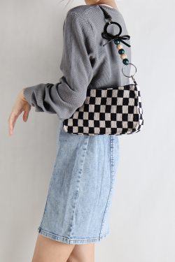 Trendy Checkered Underarm Bag for Women - Versatile Minimalist Crossbody Shoulder Bag for Spring and Summer Fashion