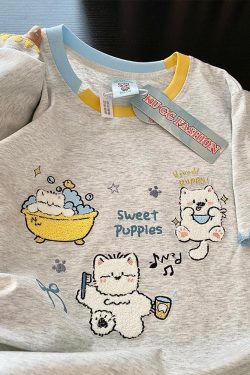 Trendy Color-Block Embroidered Cute Cat Short Sleeve T-Shirt for Women - Summer Fashion Must-Have