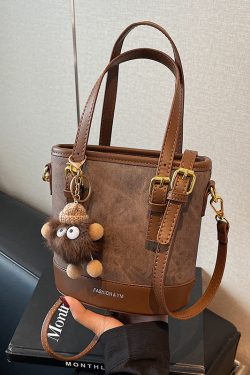 Trendy Color-Blocking Shoulder Crossbody Bucket Bag - Versatile Spliced Design for Women 2025