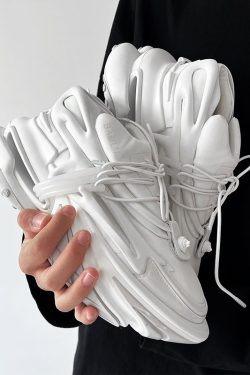 Trendy European Space Shoes for Men and Women - Niche Couple Tech Yacht Sneakers, Bullet Dad Style