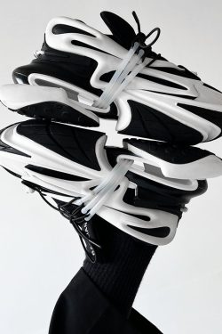 Trendy European Space Shoes for Men and Women - Niche Couple Tech Yacht Sneakers, Bullet Dad Style