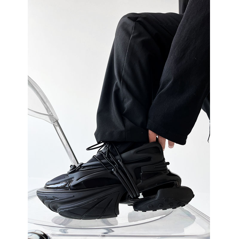 Trendy European Space Shoes for Men and Women - Niche Couple Tech Yacht Sneakers, Bullet Dad Style Trendy European Space Shoes for Men and Women - Niche Couple Tech Yacht Sneakers, Bullet Dad Style