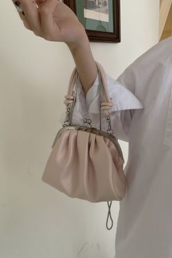 Trendy Girls' Pleated Clip Bag - Niche High-End Chain Handheld & Crossbody Bag - Fashionable Small Bag for 2023