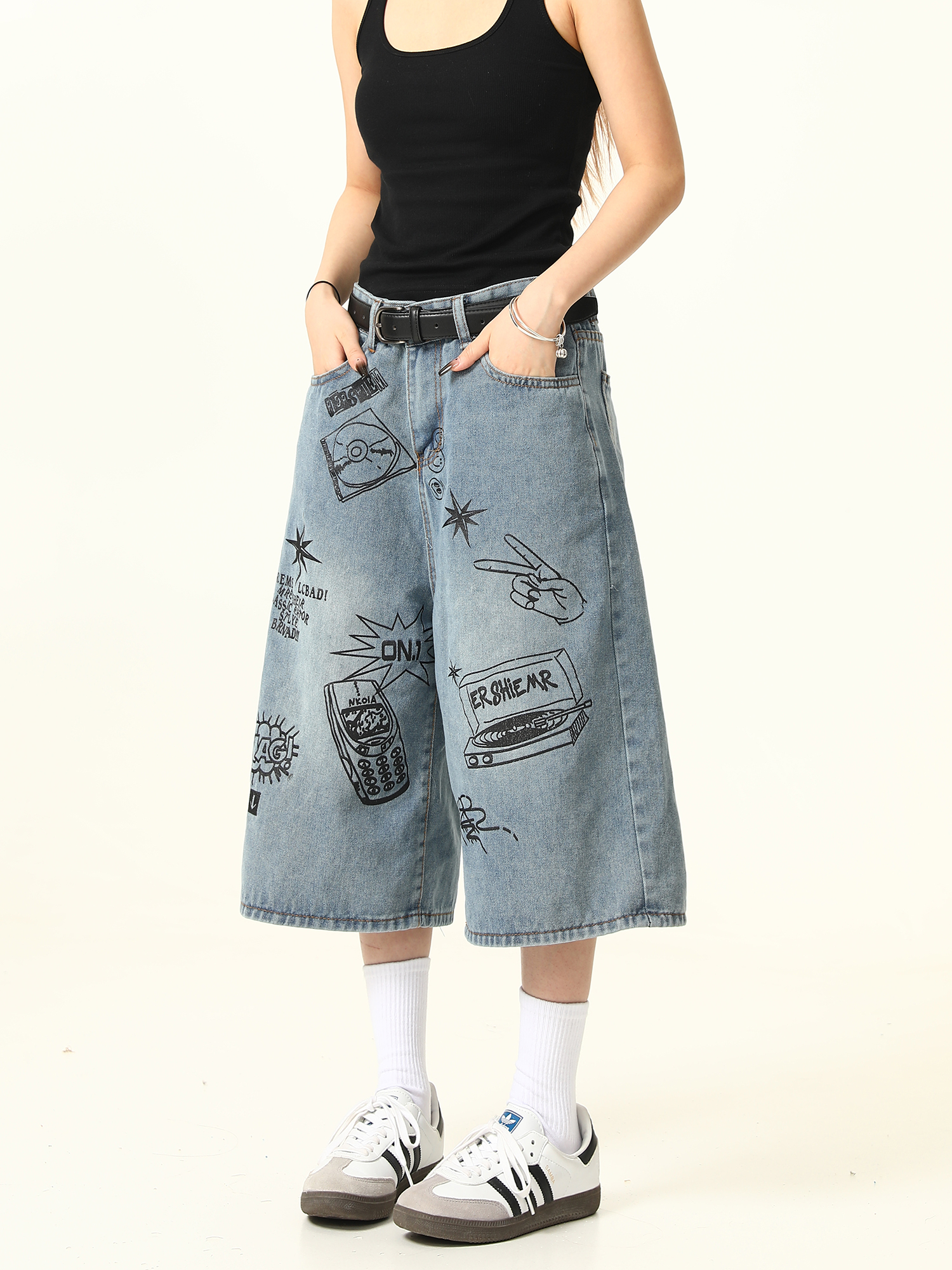 Trendy Graffiti Letter Denim Shorts for Men and Women - Loose Fit, American Retro Style, Streetwear Inspired, Casual Summer Pants Trendy Graffiti Letter Denim Shorts for Men and Women - Loose Fit, American Retro Style, Streetwear Inspired, Casual Summer Pants