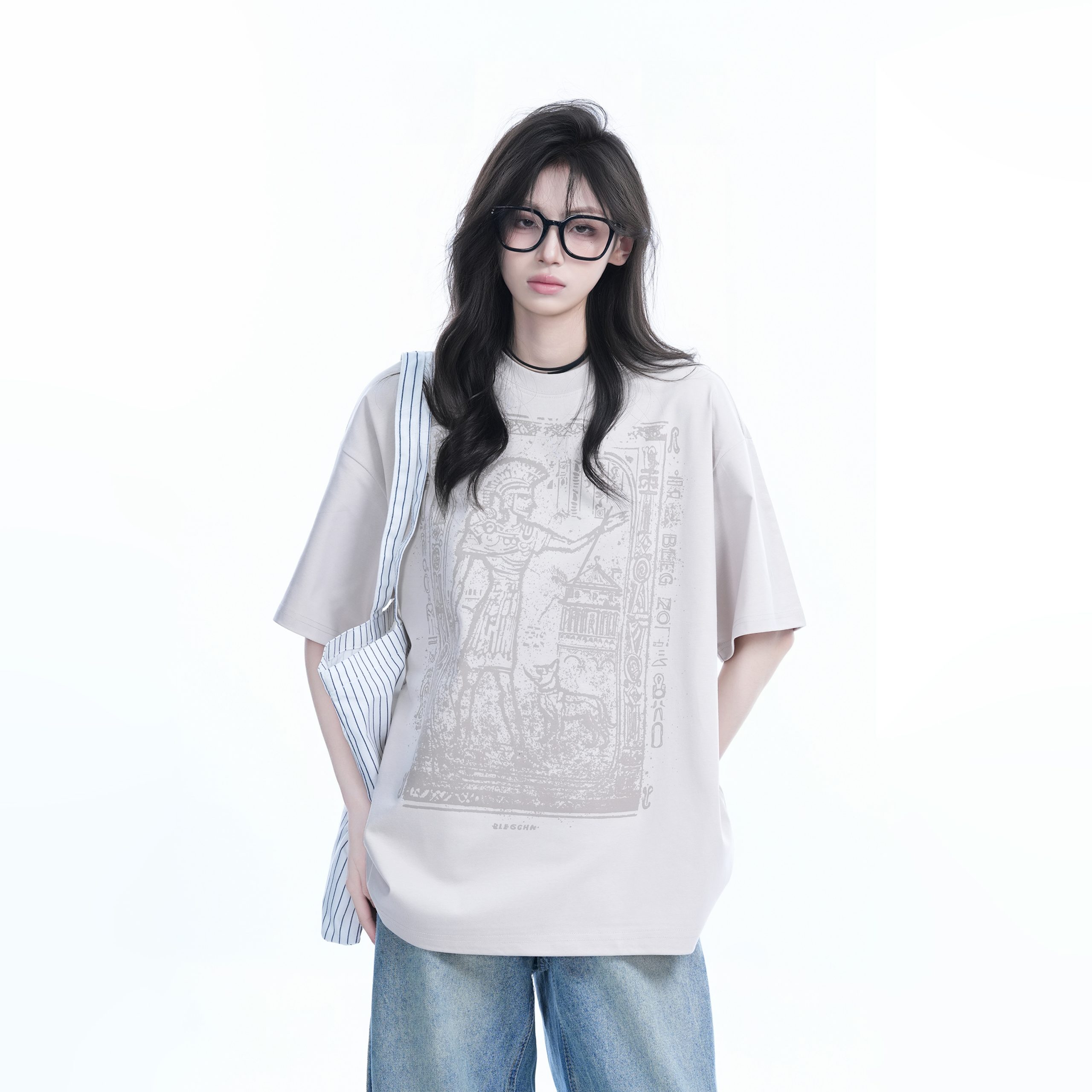 Trendy Indian Spray Print Short-Sleeve T-Shirt for Women, Unique Loose Fit Half-Sleeve Tee, Boho Chic Style Trendy Indian Spray Print Short-Sleeve T-Shirt for Women, Unique Loose Fit Half-Sleeve Tee, Boho Chic Style