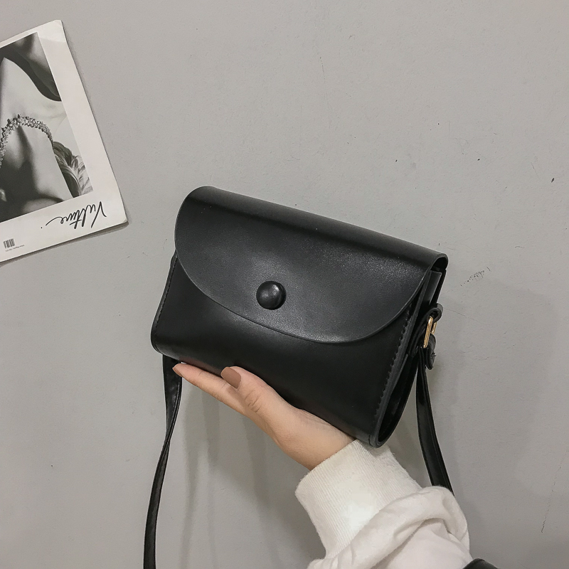 Trendy Korean Mini Shoulder Crossbody Bag for Women, Retro Phone Bag, Versatile Spring/Summer Design, New Model 2025 Trendy Korean Mini Shoulder Crossbody Bag for Women, Retro Phone Bag, Versatile Spring/Summer Design, New Model 2025