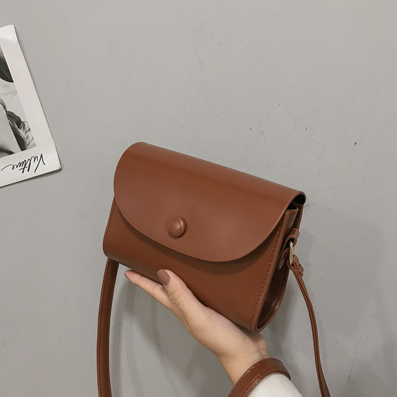 Trendy Korean Mini Shoulder Crossbody Bag for Women, Retro Phone Bag, Versatile Spring/Summer Design, New Model 2025 Trendy Korean Mini Shoulder Crossbody Bag for Women, Retro Phone Bag, Versatile Spring/Summer Design, New Model 2025