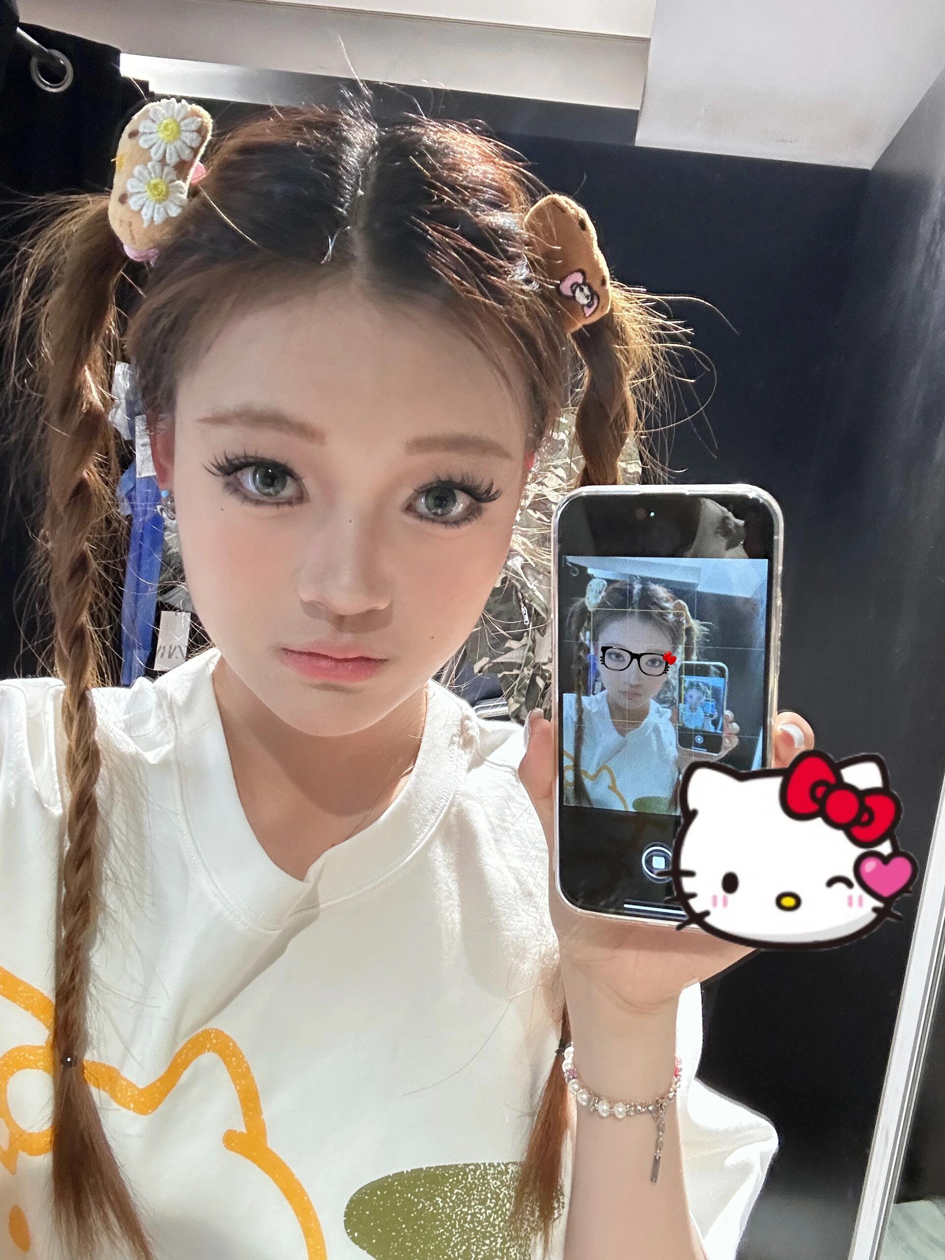 Trendy Korean Style Cute Kitty Casual Loose Heavyweight Pure Cotton Short Sleeve T-Shirt for Comfortable Everyday Wear Trendy Korean Style Cute Kitty Casual Loose Heavyweight Pure Cotton Short Sleeve T-Shirt for Comfortable Everyday Wear