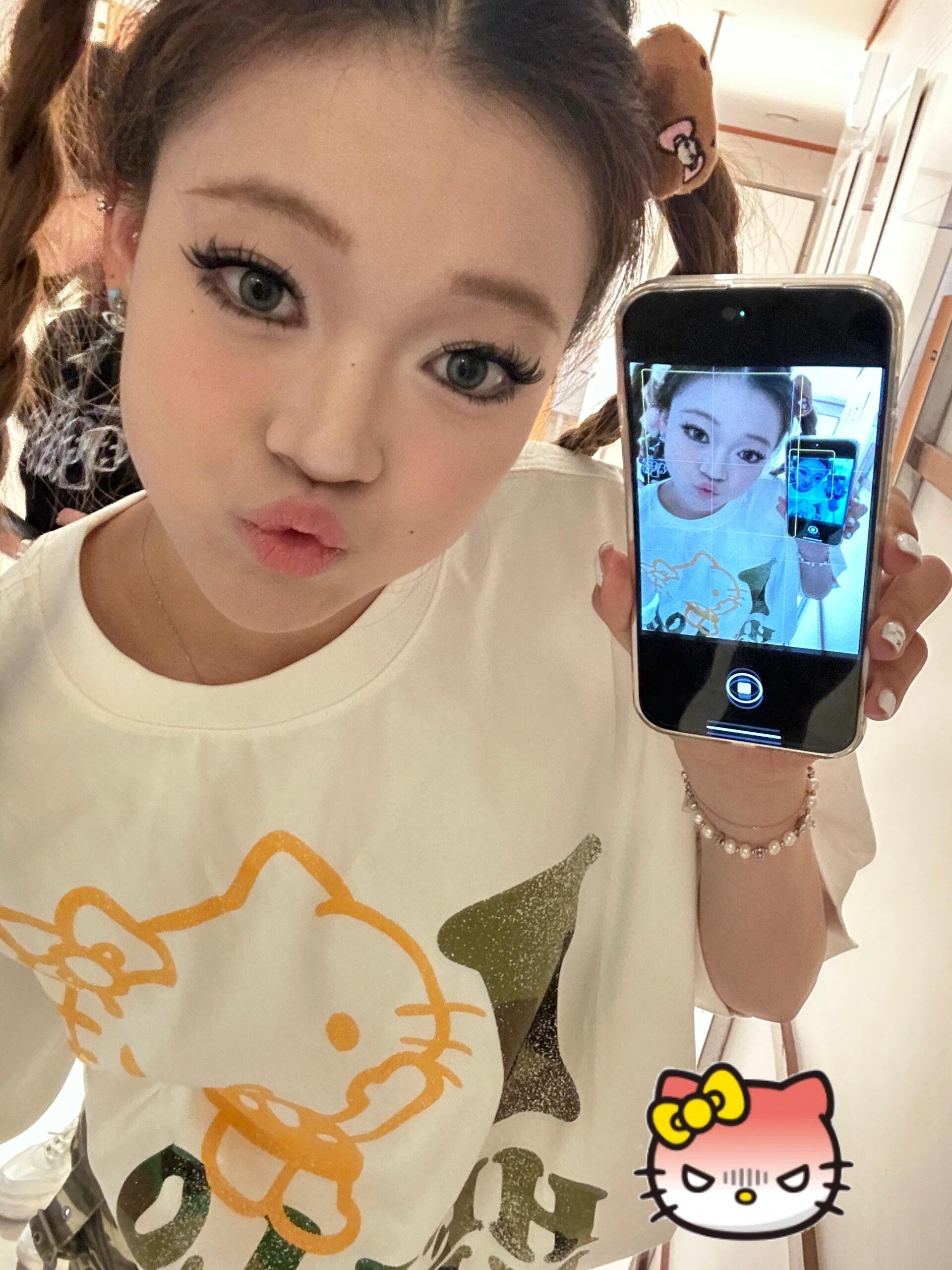 Trendy Korean Style Cute Kitty Casual Loose Heavyweight Pure Cotton Short Sleeve T-Shirt for Comfortable Everyday Wear Trendy Korean Style Cute Kitty Casual Loose Heavyweight Pure Cotton Short Sleeve T-Shirt for Comfortable Everyday Wear