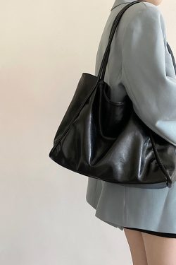 Trendy Large Capacity Tote Bag for Women - Casual Underarm Shoulder Bag for Classes & College Students - 2024 Fashion Essential