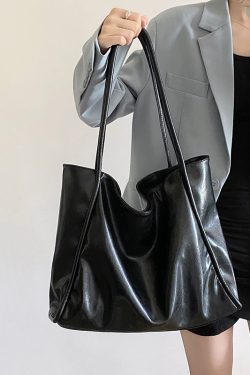 Trendy Large Capacity Tote Bag for Women - Casual Underarm Shoulder Bag for Classes & College Students - 2024 Fashion Essential