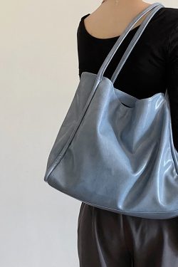 Trendy Large Capacity Tote Bag for Women - Casual Underarm Shoulder Bag for Classes & College Students - 2024 Fashion Essential