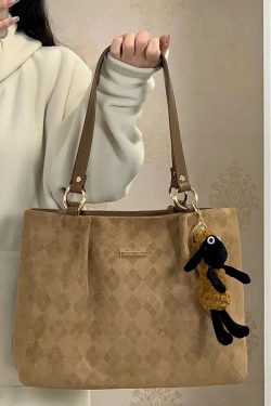 Trendy Large Capacity Tote Bag for Women, 2023 College Style, Ideal for Students and Commuting, Chic Shoulder Bag