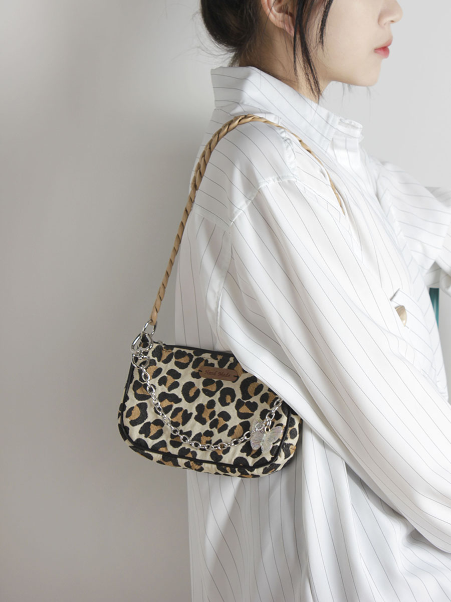 Trendy Leopard Print Zebra Pattern Crossbody Phone Bag for Women - Cute Underarm Bag for Spring and Summer 2022 Fashion Trendy Leopard Print Zebra Pattern Crossbody Phone Bag for Women - Cute Underarm Bag for Spring and Summer 2022 Fashion