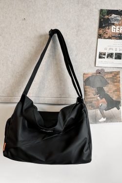 Trendy Lightweight Crossbody Bag for Men and Women - Dry and Wet Separation Sports Fitness Handbag