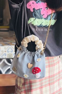 Trendy Mini Pleated Handheld Crossbody Bag for Women - Round Ring Design, Summer 2022 Fashion Accessory