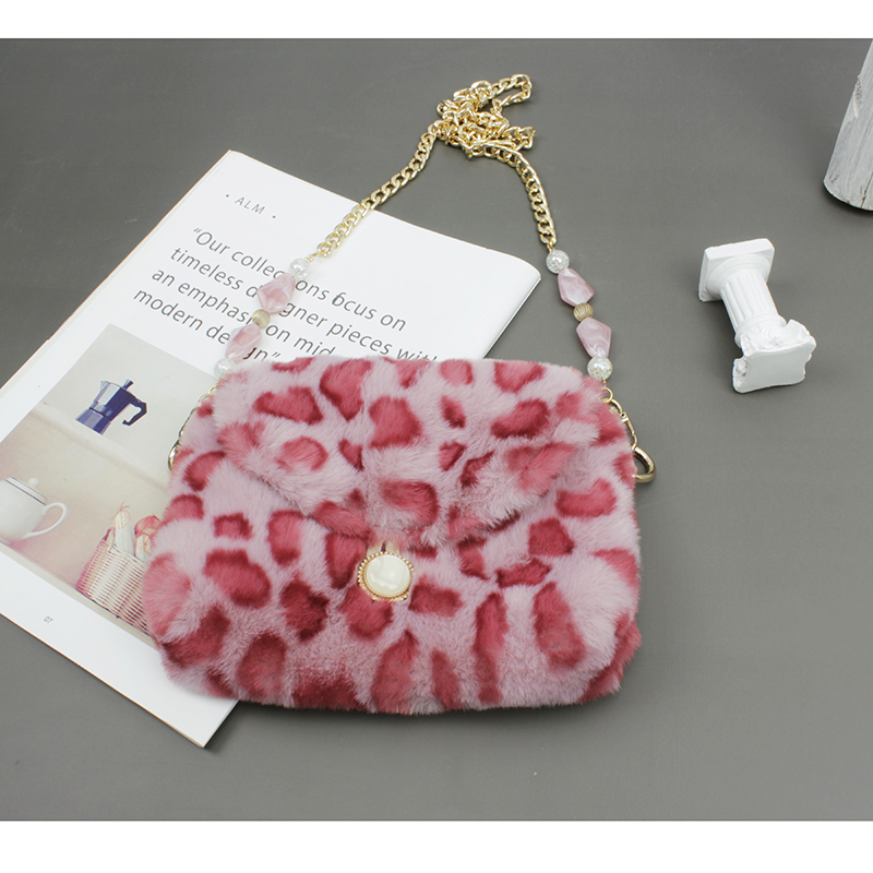 Trendy Mini Plush Leopard Print Crossbody Bag for Women - Cute Pink Phone Bag for Autumn/Winter 2024 Fashion Trendy Mini Plush Leopard Print Crossbody Bag for Women - Cute Pink Phone Bag for Autumn/Winter 2024 Fashion
