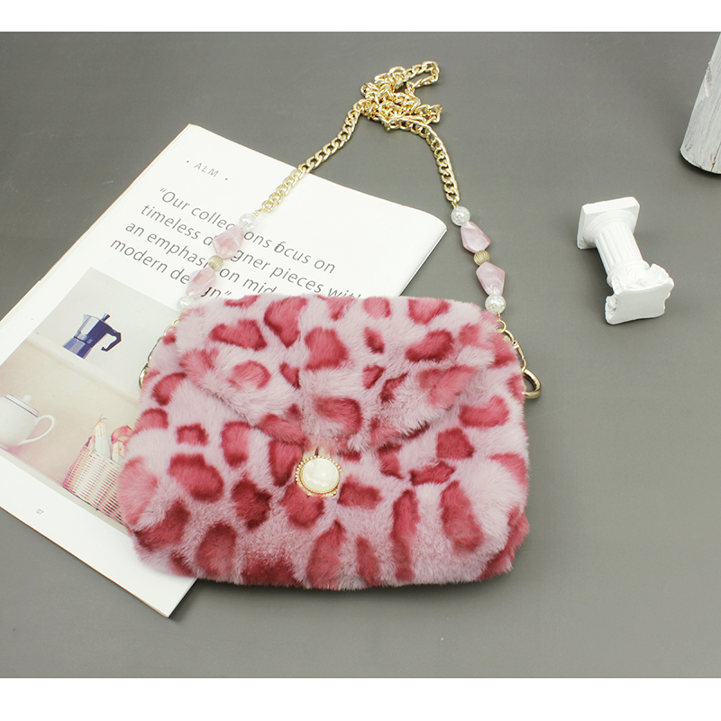 Trendy Mini Plush Leopard Print Crossbody Bag for Women - Cute Pink Phone Bag for Autumn/Winter 2024 Fashion Trendy Mini Plush Leopard Print Crossbody Bag for Women - Cute Pink Phone Bag for Autumn/Winter 2024 Fashion