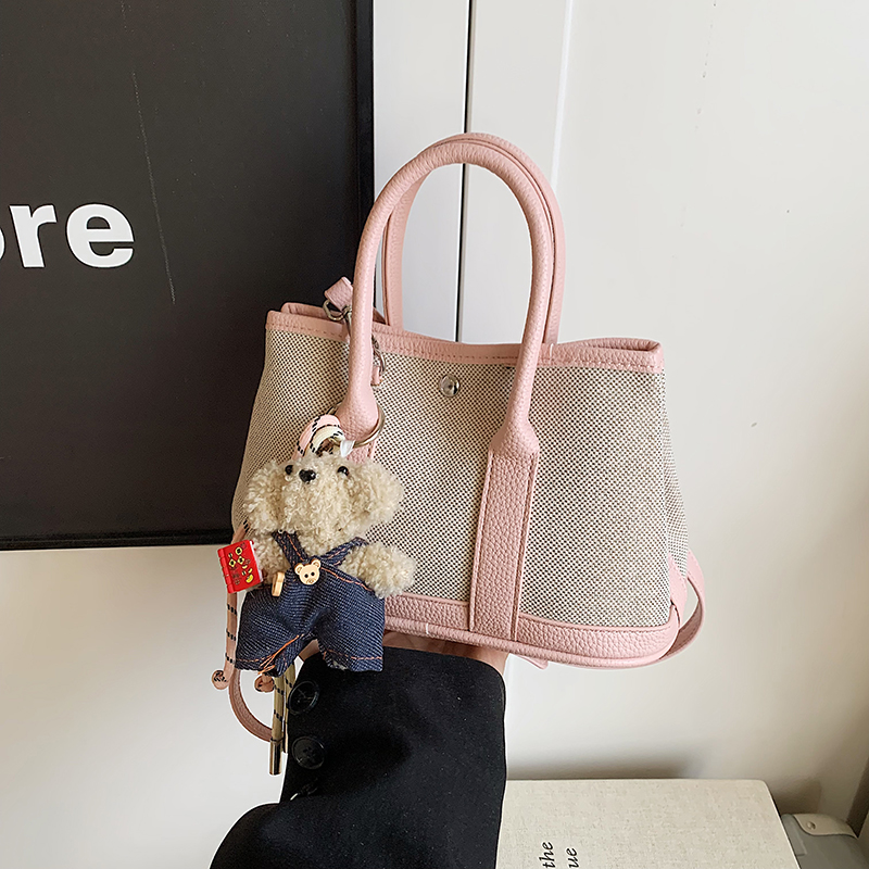 Trendy Portable Bucket Bag 2025 - Casual Women's Versatile Shoulder Crossbody Bag for Stylish Mother-Daughter Looks Trendy Portable Bucket Bag 2025 - Casual Women's Versatile Shoulder Crossbody Bag for Stylish Mother-Daughter Looks