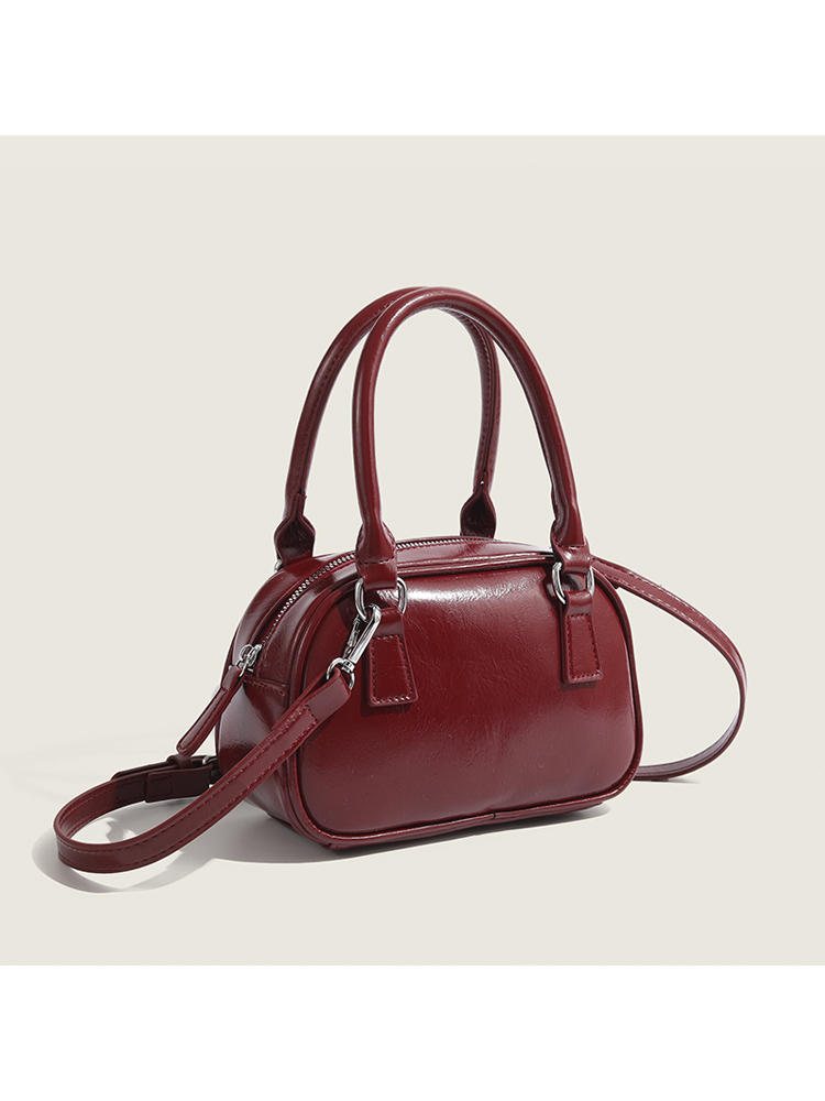 Trendy Red Handbag for Women - Autumn Winter 2023 Korean Style Tote Bowling Bag, Versatile Crossbody Small Square Design Trendy Red Handbag for Women - Autumn Winter 2023 Korean Style Tote Bowling Bag, Versatile Crossbody Small Square Design