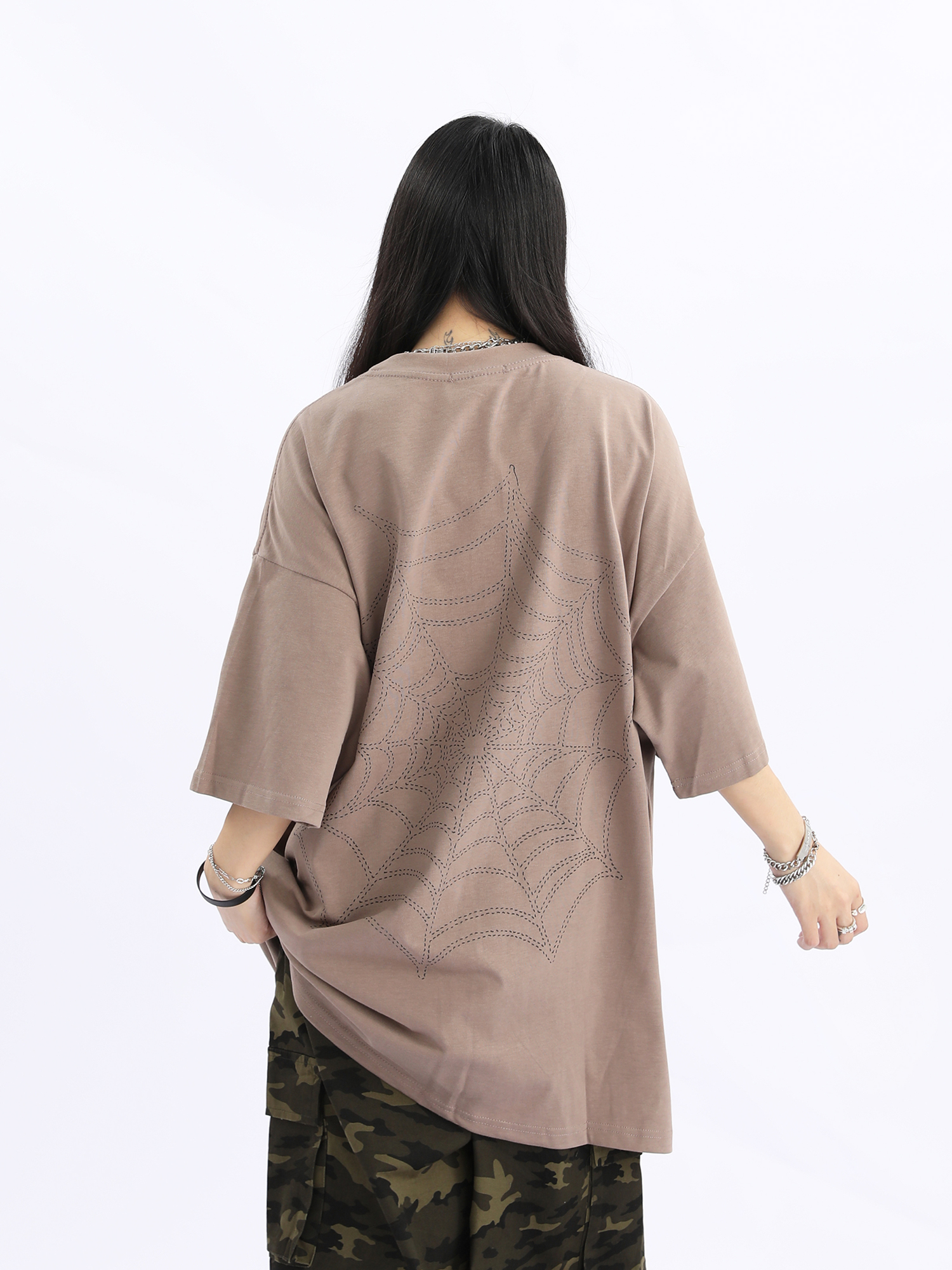 Trendy Retro Half Sleeve T-Shirt for Men and Women - Loose Fit American Style - Summer 2025 High Street Fashion Trendy Retro Half Sleeve T-Shirt for Men and Women - Loose Fit American Style - Summer 2025 High Street Fashion