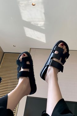 Trendy Sheepskin One-Strap Sandals for Women - Casual Thick Sole Slippers with Velcro Closure, Stylish Footwear for Everyday Wear