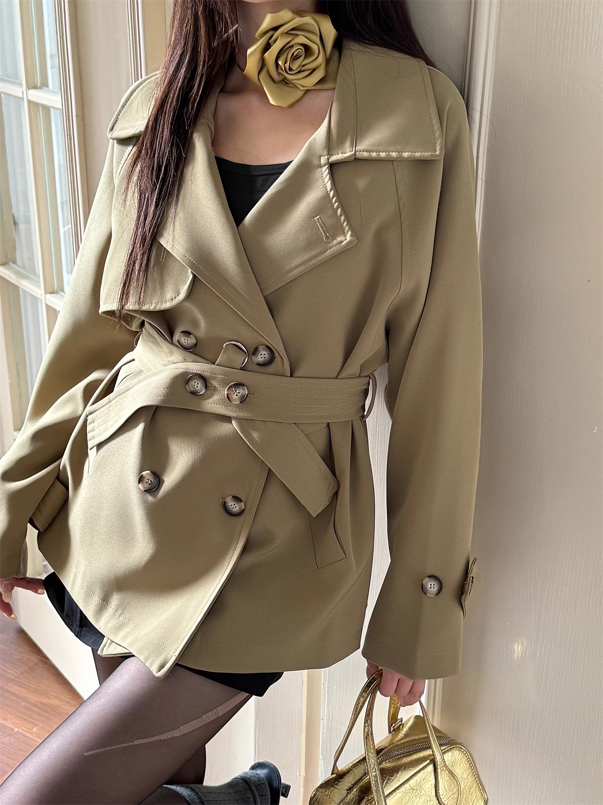 Trendy Short-Waisted Windbreaker Coat for Women with Collar, Long Sleeves, and Waist Tie - Casual Cardigan Style Trendy Short-Waisted Windbreaker Coat for Women with Collar, Long Sleeves, and Waist Tie - Casual Cardigan Style