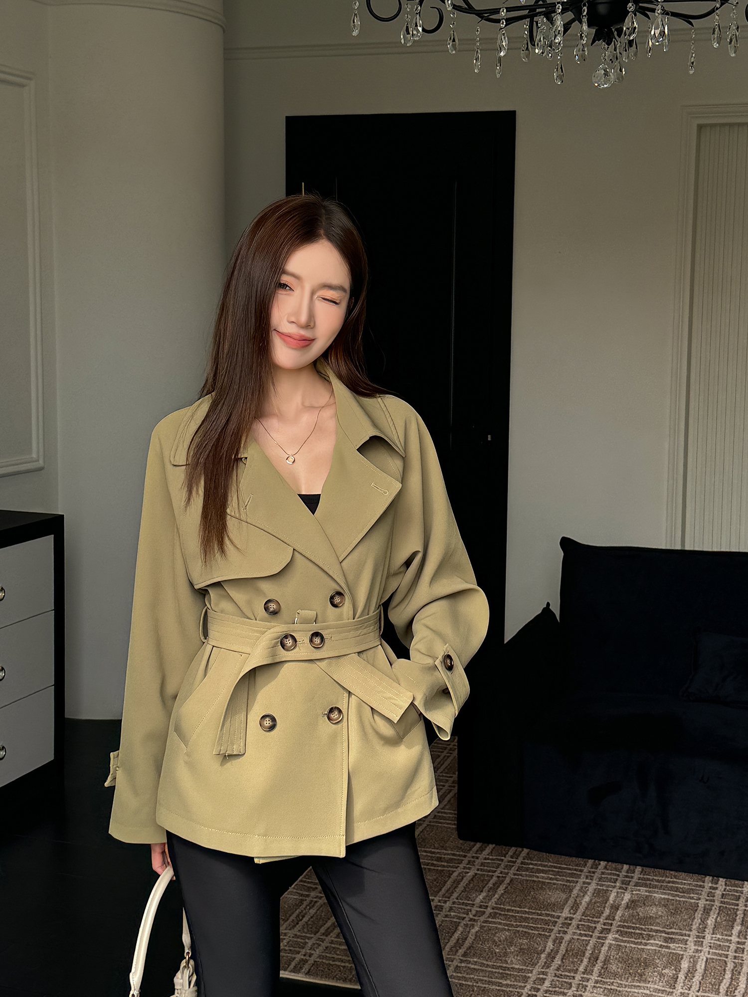 Trendy Short-Waisted Windbreaker Coat for Women with Collar, Long Sleeves, and Waist Tie - Casual Cardigan Style Trendy Short-Waisted Windbreaker Coat for Women with Collar, Long Sleeves, and Waist Tie - Casual Cardigan Style