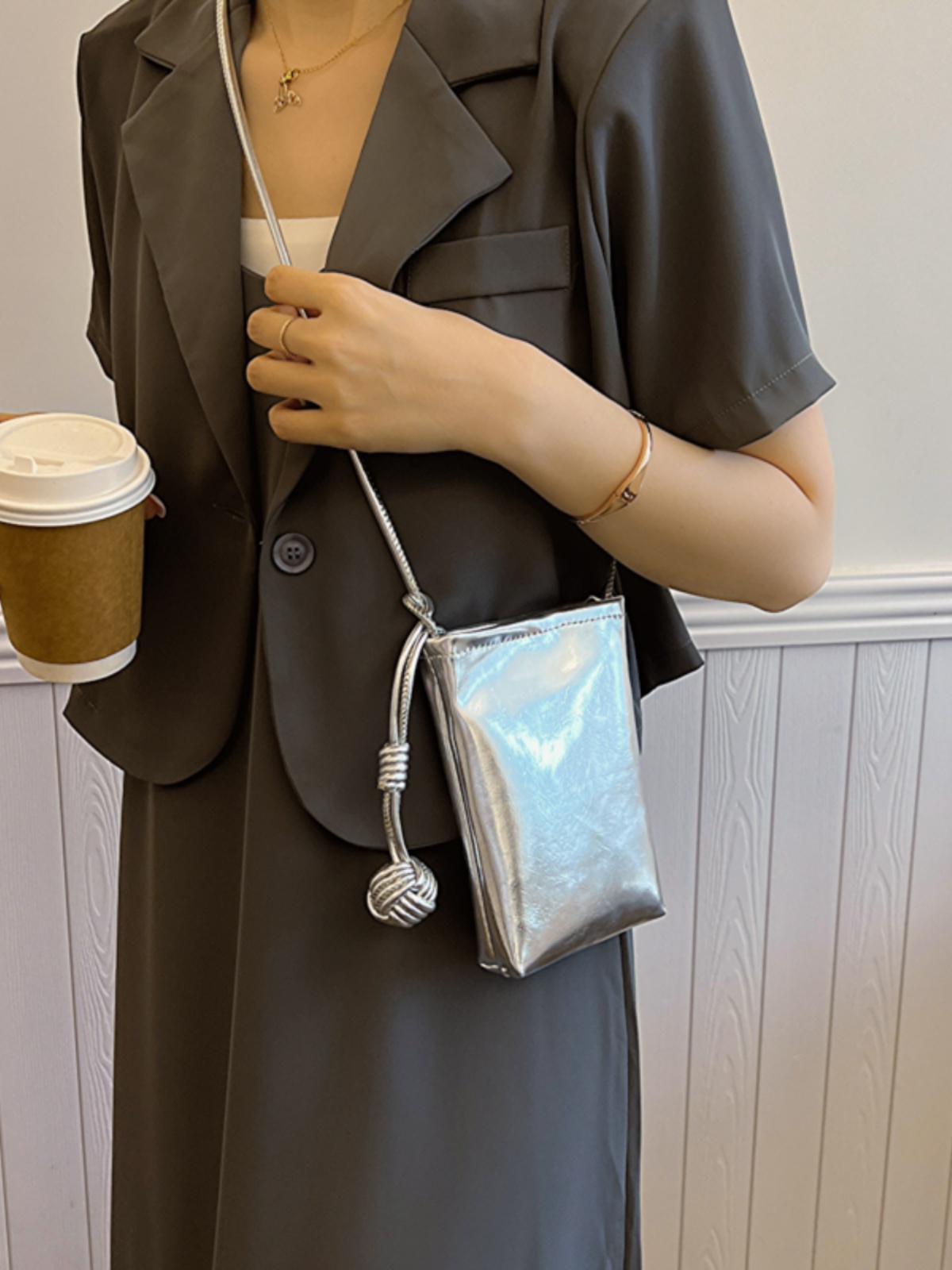 Trendy Silver Mini Handbag for Women - 2025 Summer Versatile Chain Shoulder Crossbody Phone Bag Trendy Silver Mini Handbag for Women - 2025 Summer Versatile Chain Shoulder Crossbody Phone Bag