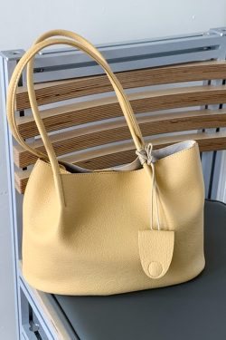 Trendy Soft Leather Tote Bag for Women - Large Capacity Single Shoulder Underarm Bag, Casual Style for Classes and Commuting 2025
