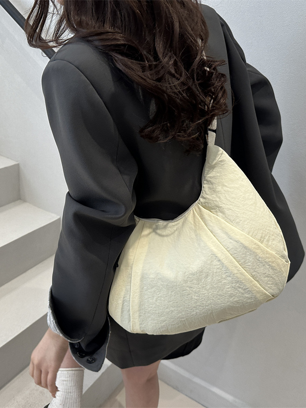Trendy Summer Women's Casual Dumpling Bag - Large Capacity Commuter Shoulder Crossbody Bag for 2025 Fashion Trendy Summer Women's Casual Dumpling Bag - Large Capacity Commuter Shoulder Crossbody Bag for 2025 Fashion
