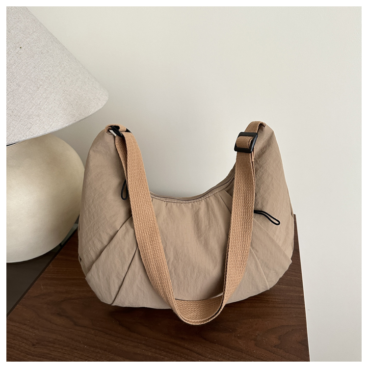 Trendy Summer Women's Casual Dumpling Bag - Large Capacity Commuter Shoulder Crossbody Bag for 2025 Fashion Trendy Summer Women's Casual Dumpling Bag - Large Capacity Commuter Shoulder Crossbody Bag for 2025 Fashion