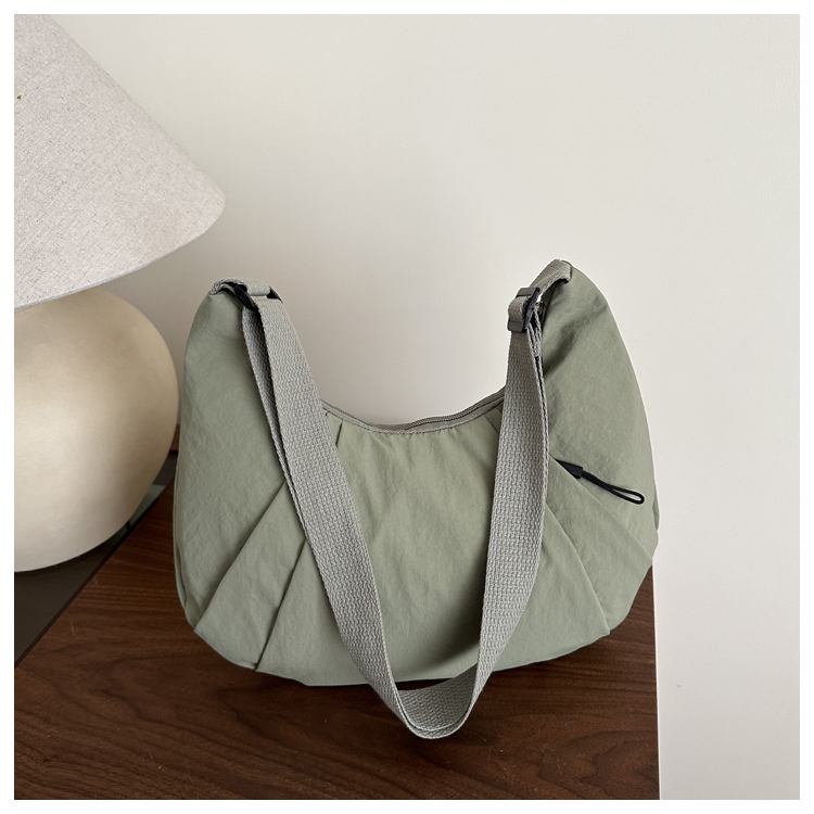 Trendy Summer Women's Casual Dumpling Bag - Large Capacity Commuter Shoulder Crossbody Bag for 2025 Fashion Trendy Summer Women's Casual Dumpling Bag - Large Capacity Commuter Shoulder Crossbody Bag for 2025 Fashion