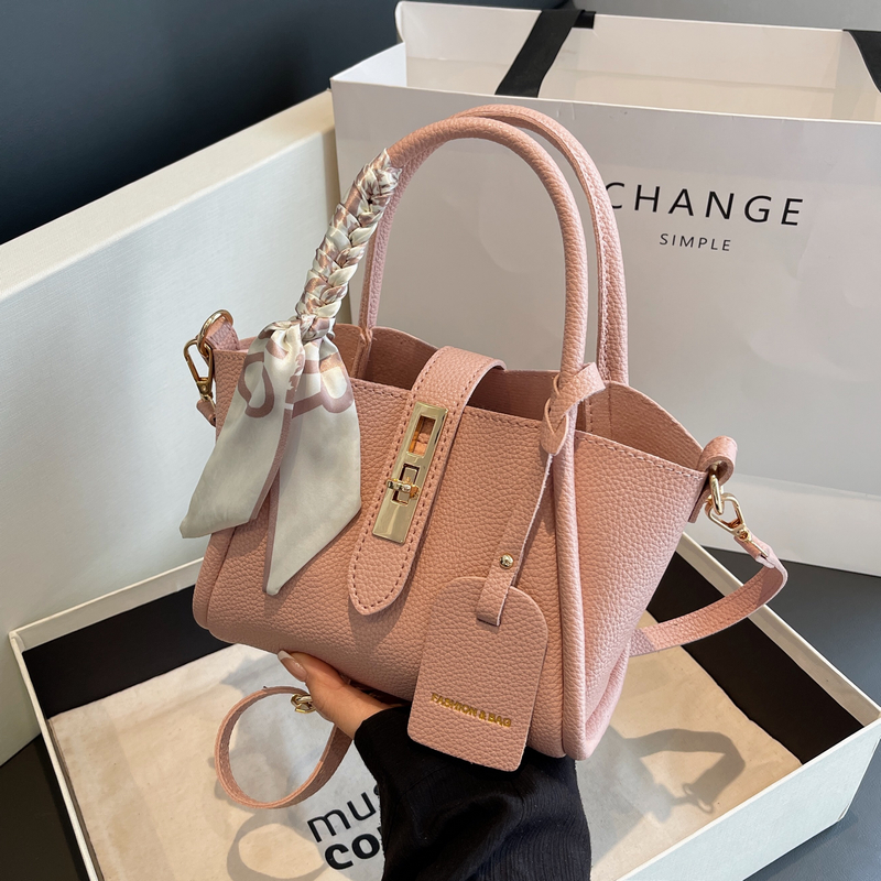 Trendy Women's 2025 Spring & Summer Crossbody Bucket Tote Bag - High-Quality Texture, Fashionable Handheld Design Trendy Women's 2025 Spring & Summer Crossbody Bucket Tote Bag - High-Quality Texture, Fashionable Handheld Design