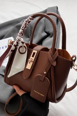 Trendy Women's 2025 Spring & Summer Crossbody Bucket Tote Bag - High-Quality Texture, Fashionable Handheld Design