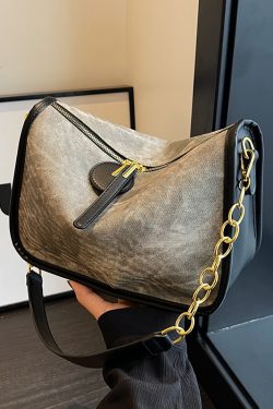 Trendy Women's Backpack 2025 - High-End Versatile Travel Bag for Commuters, Fashion-Forward Design
