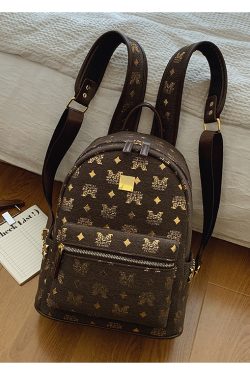 Trendy Women's Backpack 2025 - Versatile Hiking Bag for College Students, Stylish Commuting Pack, Fashionable Daily Use