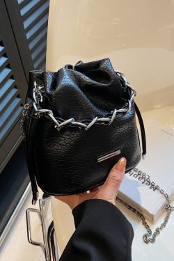 Trendy Women's Chain Shoulder Bucket Bag - Stylish Versatile Crossbody for 2025 Fashion