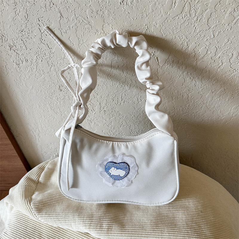 Trendy Women's Crescent Bag 2025, Unique Wrinkled Drawstring Tote, Fashionable Shoulder Underarm Bag Trendy Women's Crescent Bag 2025, Unique Wrinkled Drawstring Tote, Fashionable Shoulder Underarm Bag