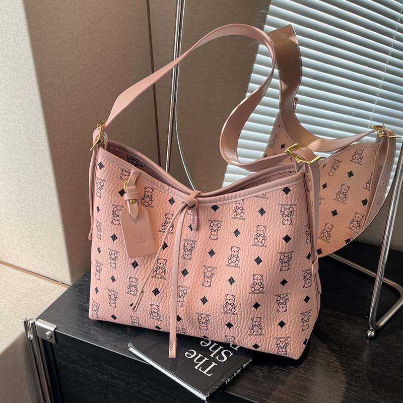 Trendy Women's Large Capacity Crossbody Tote Bag - Versatile Casual Shoulder Bag for Classes, 2025 Fashion Must-Have Trendy Women's Large Capacity Crossbody Tote Bag - Versatile Casual Shoulder Bag for Classes, 2025 Fashion Must-Have