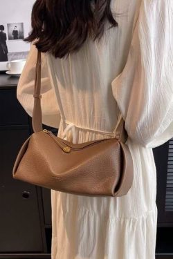 Trendy Women's Large Capacity Textured Shoulder Boston Bag - Stylish Underarm Pillow Bag for 2025 Fashion