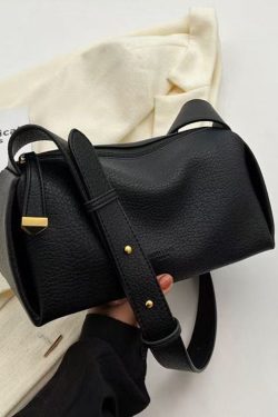 Trendy Women's Large Capacity Textured Shoulder Boston Bag - Stylish Underarm Pillow Bag for 2025 Fashion