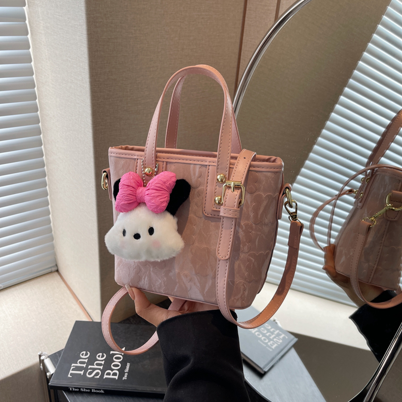 Trendy Women's Plaid Bucket Tote Bag 2025 - Stylish Versatile Crossbody & Shoulder Bag for Everyday Fashion Trendy Women's Plaid Bucket Tote Bag 2025 - Stylish Versatile Crossbody & Shoulder Bag for Everyday Fashion