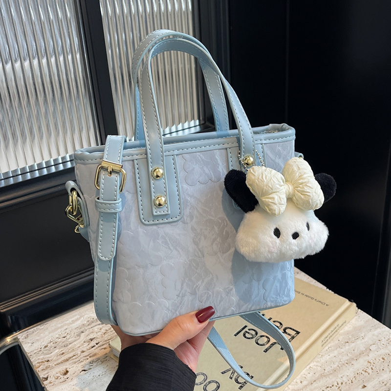 Trendy Women's Plaid Bucket Tote Bag 2025 - Stylish Versatile Crossbody & Shoulder Bag for Everyday Fashion Trendy Women's Plaid Bucket Tote Bag 2025 - Stylish Versatile Crossbody & Shoulder Bag for Everyday Fashion