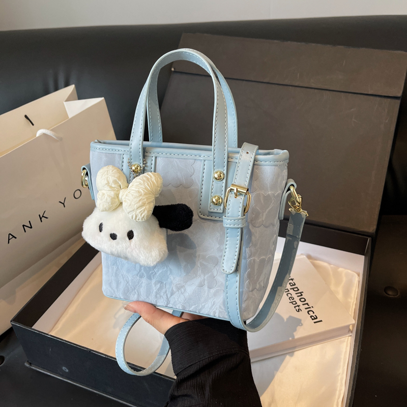 Trendy Women's Plaid Bucket Tote Bag 2025 - Stylish Versatile Crossbody & Shoulder Bag for Everyday Fashion Trendy Women's Plaid Bucket Tote Bag 2025 - Stylish Versatile Crossbody & Shoulder Bag for Everyday Fashion