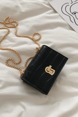 Trendy Women's Small Chain Bag 2025 - Korean Style Versatile Shoulder Crossbody Bag for Internet Celebrity Fashion