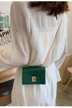 Trendy Women's Small Chain Bag 2025 - Korean Style Versatile Shoulder Crossbody Bag for Internet Celebrity Fashion