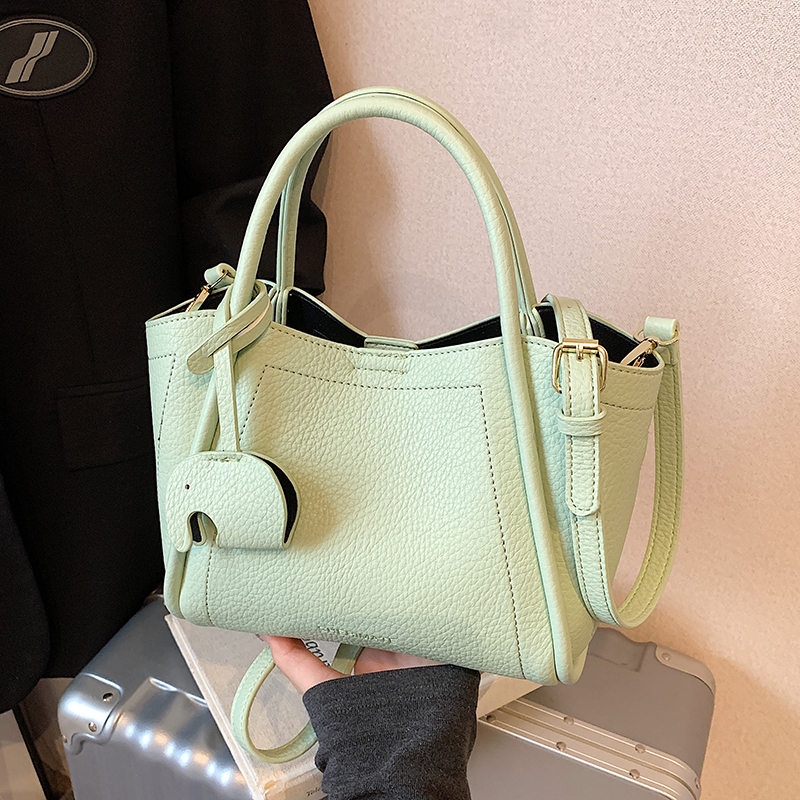 Trendy Women's Small Elephant Handbag - Fashionable Vegetable Basket Crossbody Bag for 2025 Style Trendy Women's Small Elephant Handbag - Fashionable Vegetable Basket Crossbody Bag for 2025 Style